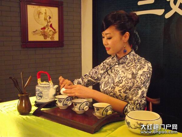 大红袍泡茶师教您大红袍的泡法
